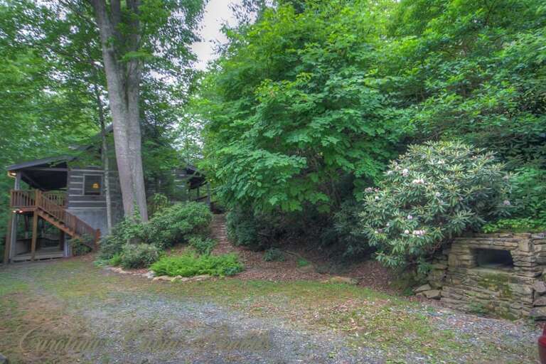 Come and enjoy Martin`s Nest